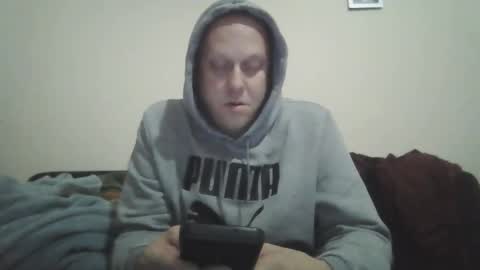 Snapshot of ballzrockwell chatting on September 27, 2:42 am ballzrockwell online show from September 27, 2:42 am