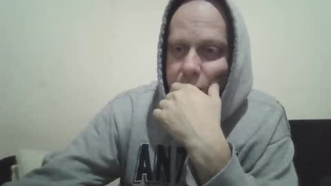 Snapshot of ballzrockwell chatting on February 7, 12:06 pm ballzrockwell online show from February 7, 12:06 pm