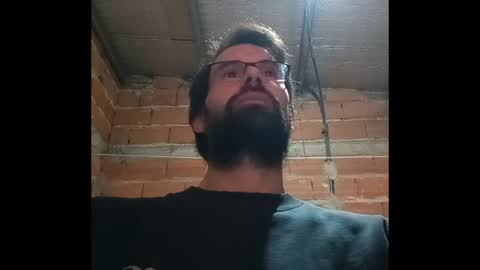 Ezequiel online show from June 3, 1:40 am