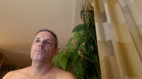 bananasplit1900 online show from October 11, 6:56 pm