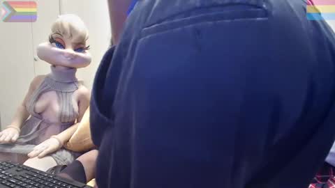 Bando Husbando online show from November 18, 3:10 am