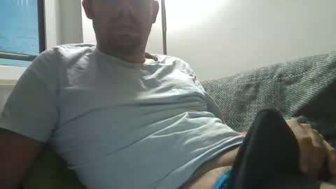 Snapshot of bangboom88 chatting on October 8, 5:06 pm Mark online show from October 8, 5:06 pm