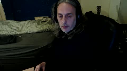 bangintoleather online show from April 10, 2:29 am