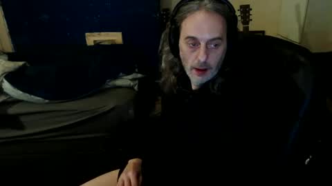 bangintoleather online show from February 21, 3:18 am