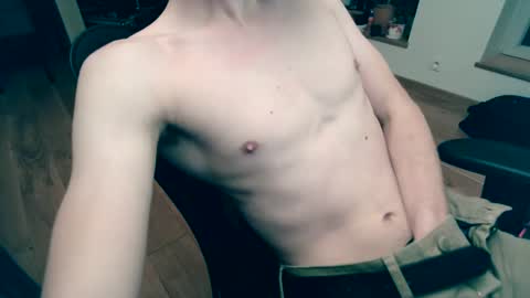 Snapshot of banzal chatting on December 19, 5:08 pm banzak online show from December 19, 5:08 pm