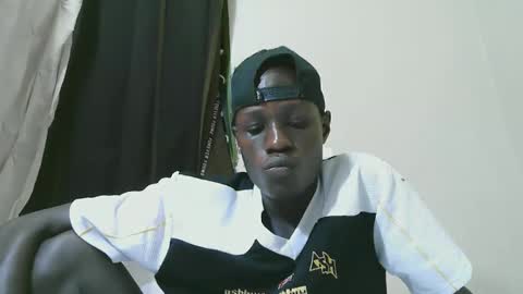 Snapshot of bashwebster chatting on October 4, 6:35 pm bashwebster online show from October 4, 6:35 pm