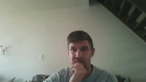 basteleus1 online show from March 30, 4:08 pm