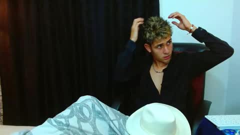 Bastian online show from March 21, 10:58 pm