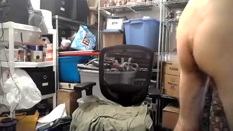 dumbbator online show from July 16, 3:41 pm