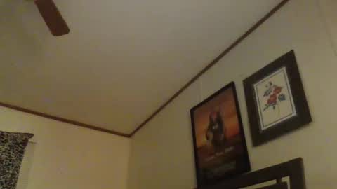 battlewolfxx online show from December 14, 12:44 am