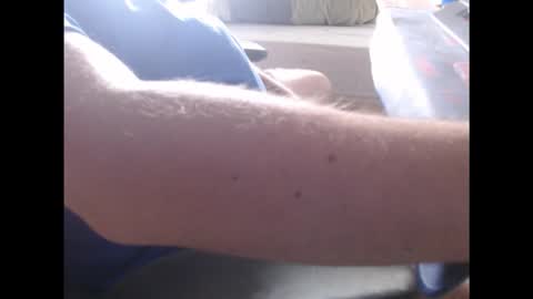 Snapshot of bavarianboy89 chatting on October 20, 12:09 pm Daniel online show from October 20, 12:09 pm