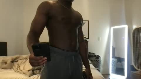 bballer_2002 online show from September 23, 11:59 pm