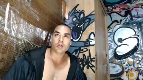 Justin online show from March 18, 9:40 pm