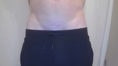 Snapshot of bbeenn15 chatting on December 30, 9:05 am bbeenn15 online show from December 30, 9:05 am