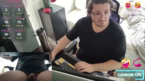 CallMeDaddy online show from November 2, 10:30 am