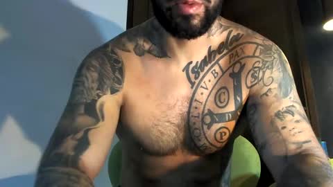 Snapshot of bby044 chatting on December 4, 11:19 am bby044 online show from December 4, 11:19 am