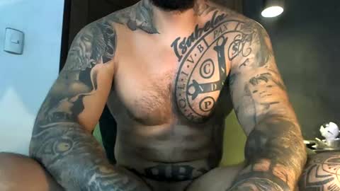 Snapshot of bby044 chatting on January 16, 9:08 pm bby044 online show from January 16, 9:08 pm