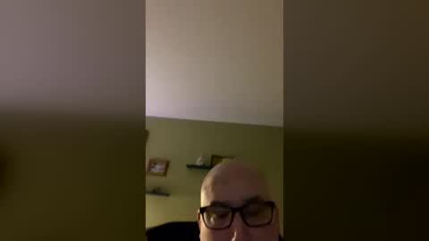 beachtanned online show from July 8, 3:43 am