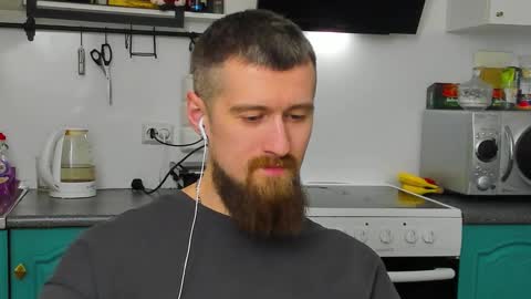 Zeus online show from March 5, 9:55 pm