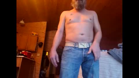Snapshot of bearded_woodsman chatting on January 23, 4:38 pm bearded_woodsman online show from January 23, 4:38 pm