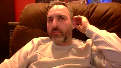 beardedambition online show from March 23, 9:21 pm