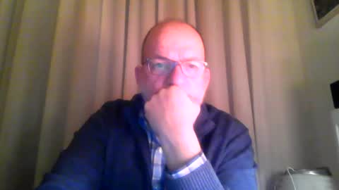 Snapshot of beardman916444 chatting on February 18, 7:10 pm Beardman online show from February 18, 7:10 pm