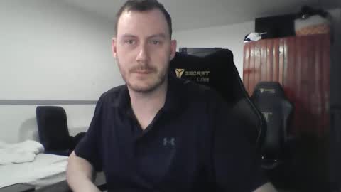 beastyboyxx online show from April 11, 6:42 am