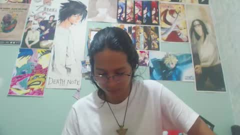 Snapshot of beentage chatting on January 5, 12:31 am Alex online show from January 5, 12:31 am