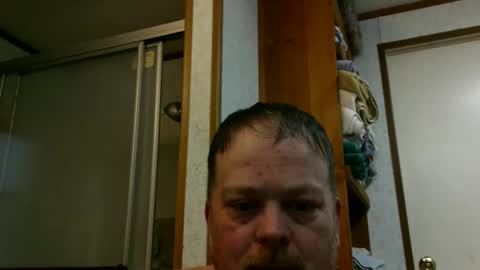 Snapshot of beer_money69 chatting on January 27, 8:17 pm beer_money69 online show from January 27, 8:17 pm