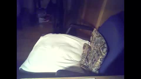 bekklove1 online show from January 1, 11:40 pm