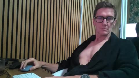 SexFriendFrance online show from November 12, 6:35 pm