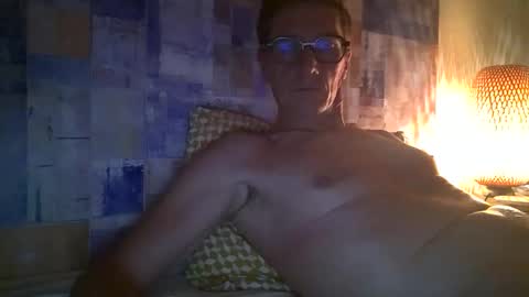 SexFriendFrance online show from November 24, 8:32 pm