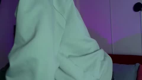 Neon online show from October 2, 11:25 am