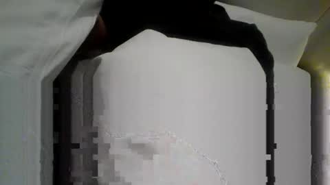 Snapshot of ben_raj chatting on February 20, 10:59 am Ben Mallah Raj online show from February 20, 10:59 am