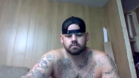 Snapshot of benbolt323 chatting on October 11, 4:33 pm benbolt323 online show from October 11, 4:33 pm