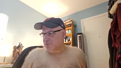 Bendavewill online show from May 21, 6:42 am