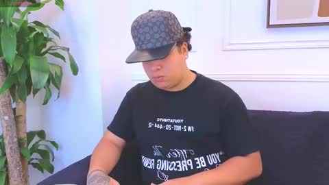 bennett_alejoo online show from February 17, 6:51 pm