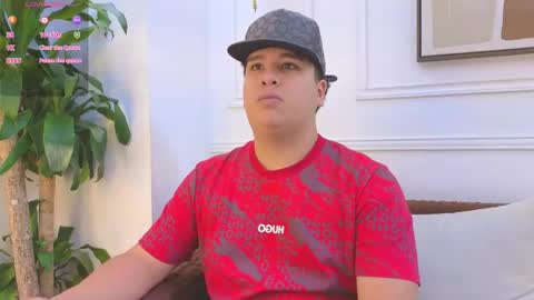 bennett_alejoo online show from April 18, 7:07 pm