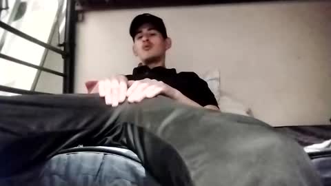 bennivanni online show from March 1, 10:34 am