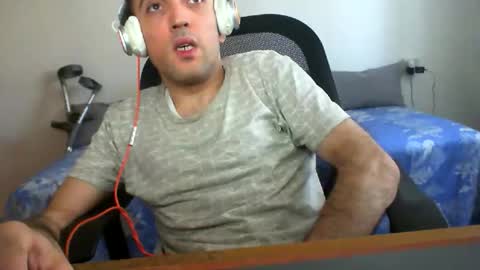 bentish online show from November 28, 9:55 am