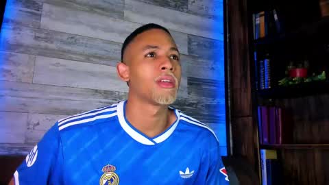 bento_fox online show from April 16, 4:56 am