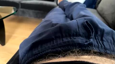 benz10001 online show from October 11, 6:56 pm