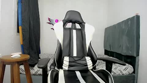 Bergon77 online show from April 10, 6:20 am