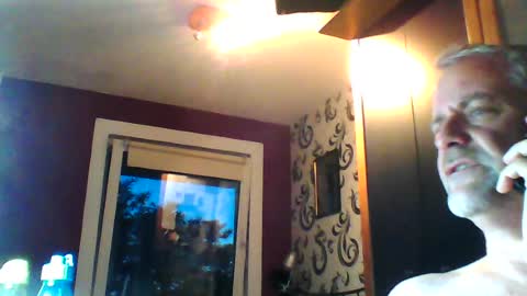 berlinaer online show from July 24, 7:54 pm