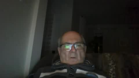 bernard1102 online show from March 6, 1:02 am