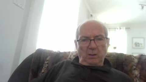 bernard1102 online show from June 21, 3:17 pm