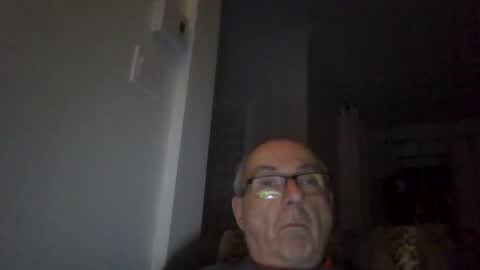 bernard1102 online show from November 12, 3:01 am