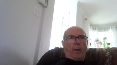 bernard1102 online show from July 29, 5:01 pm