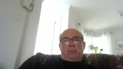 bernard1102 online show from June 30, 10:38 am