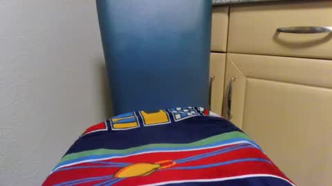 bernie6004 online show from March 22, 8:08 am